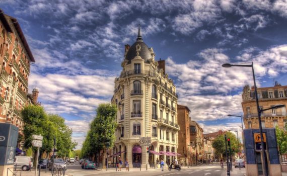 Formation adulte à Toulouse et cours du soir financés | L'Ecole Française