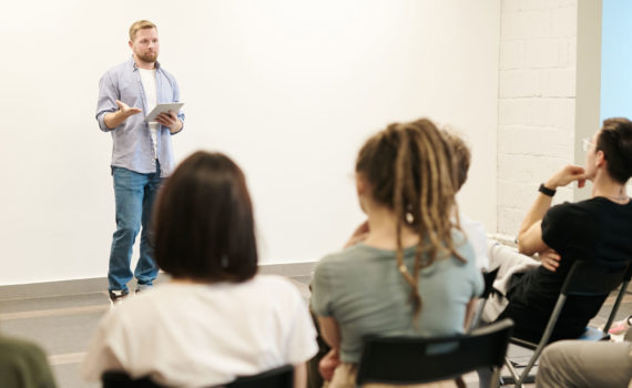 Formation qualifiante, certifiante et financée | L'École Française