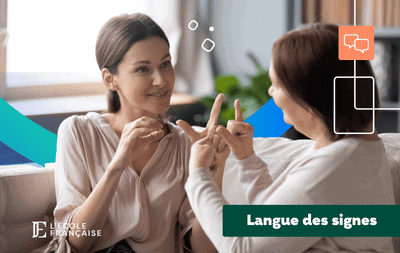 Deux femmes échangeant en langue des signes