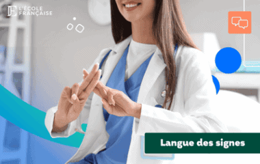 Médecin signant en LSF